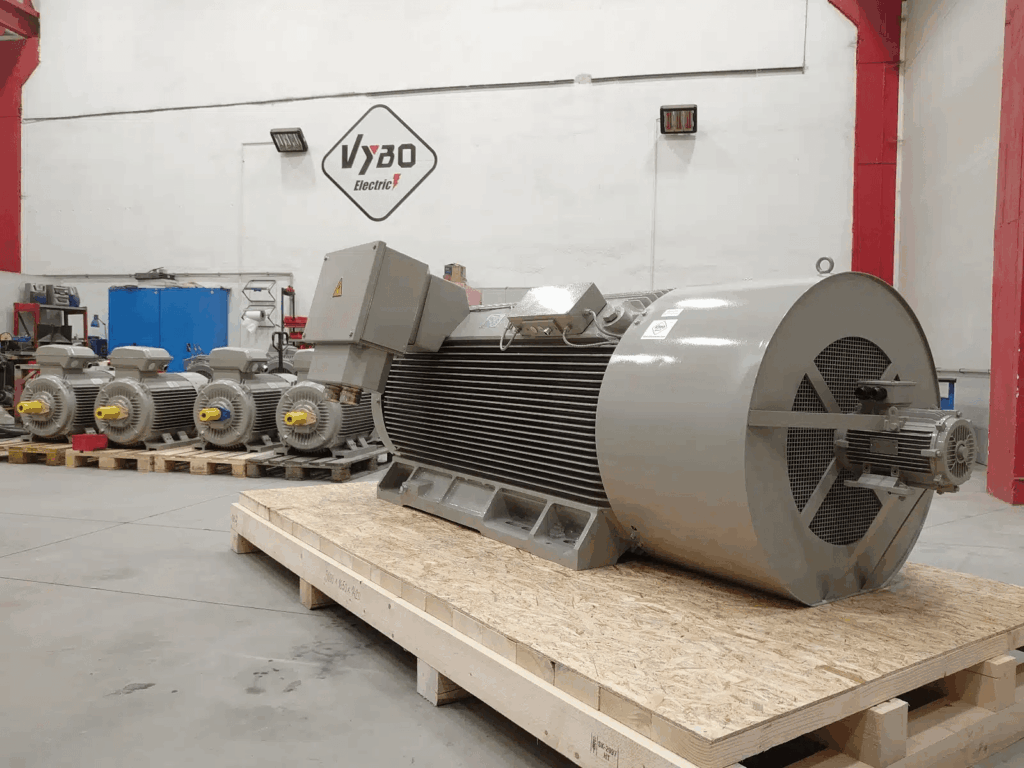 2 buc Motor electric asincron H17RL-450-06 900kW pentru tocătoare de lemne