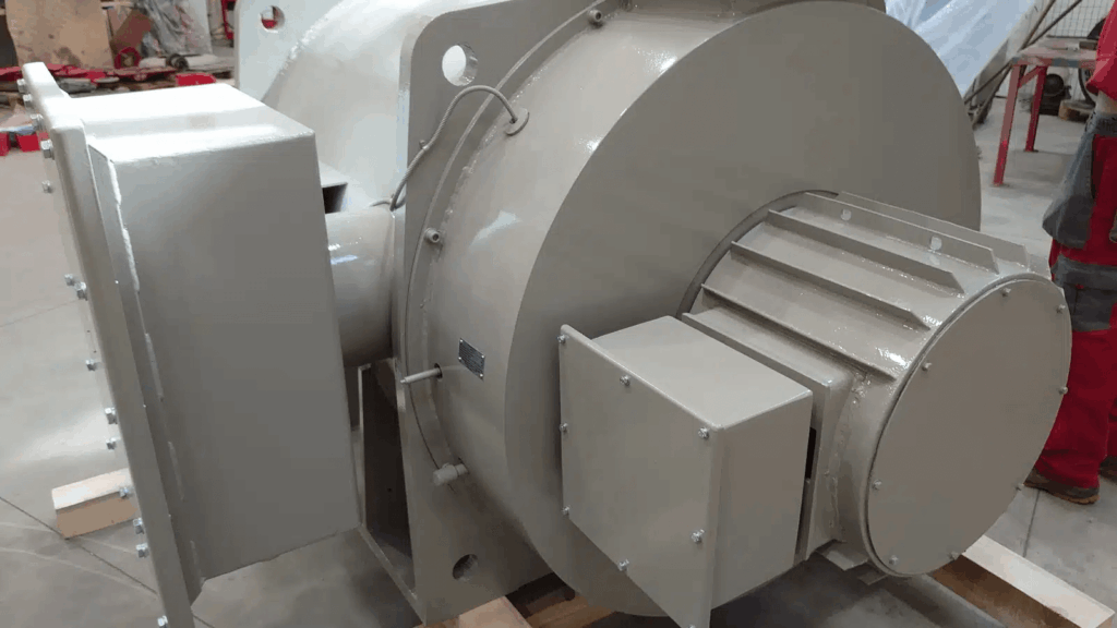 Motor electric 400kW tip H27R-560-06 pentru moară cu ciocane